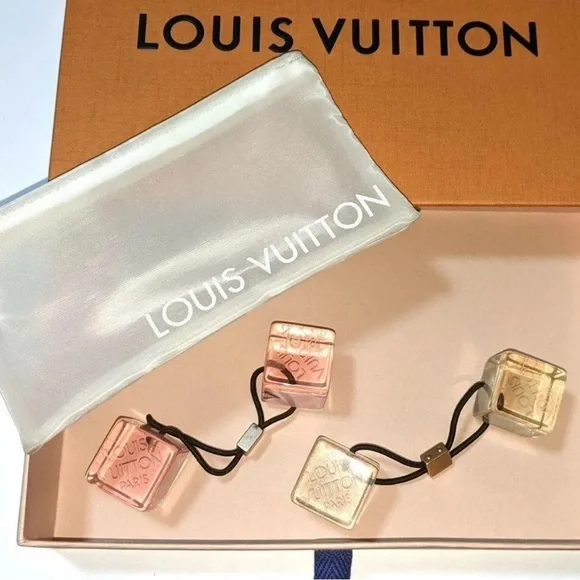 Louis Vuitton | Accessories | Auth Louis Vuitton Hair Cube  display picture 2